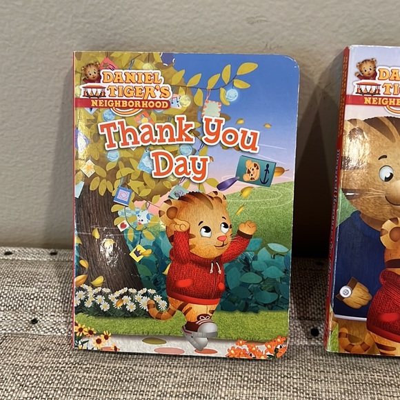 3 Children’s book - Picture 2 of 4